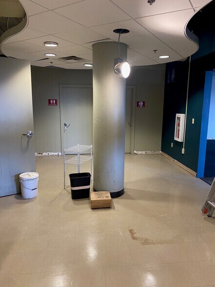 More Photos Of 318 E Chicago St, Milwaukee Apartments For Lease