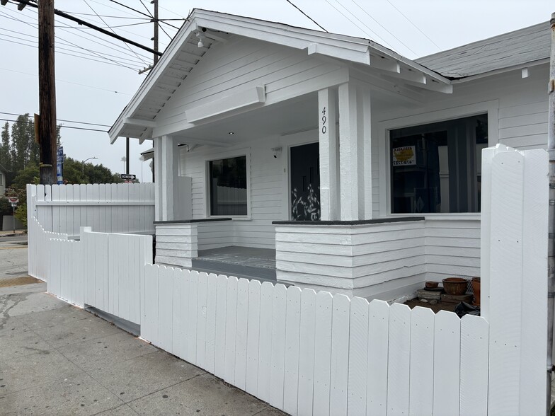 Primary Photo Of 1301 Abbot Kinney Blvd, Venice Office Residential For Lease