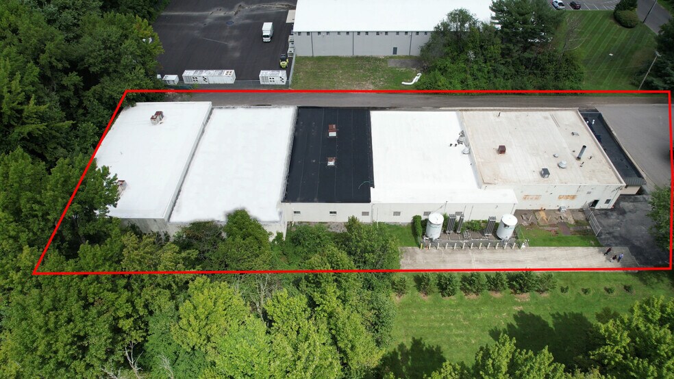 More Photos Of 355 Crider Ave, Moorestown Warehouse For Lease