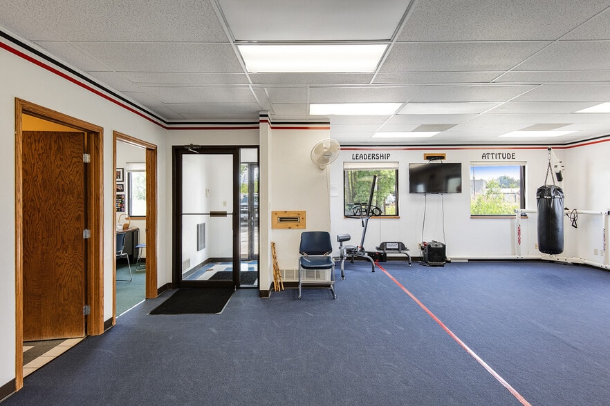 More Photos Of 2270 Salscheider Ct, Howard Warehouse For Sale
