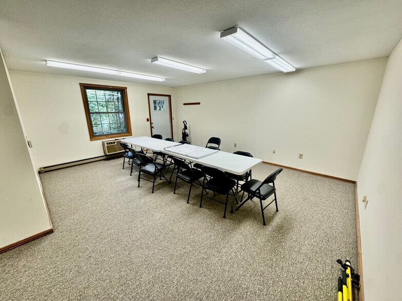 More Photos Of 24 West Rd, Ellington Apartments For Sale