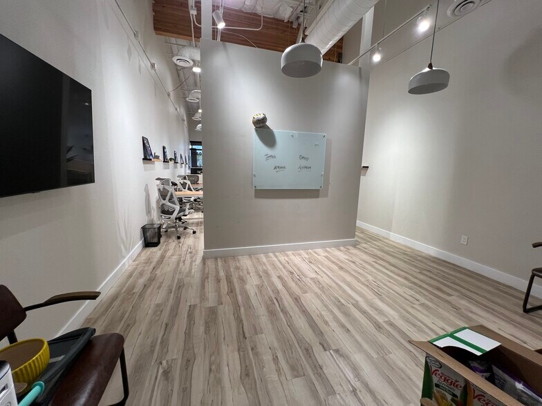 More Photos Of 15411 W Waddell Rd, Surprise Storefront For Lease