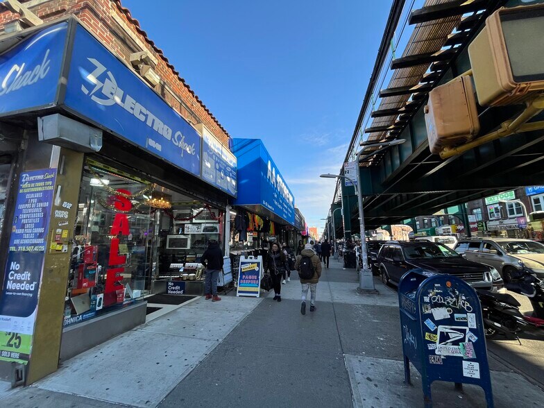 More Photos Of 8401-8429 Roosevelt Ave, Jackson Heights Storefront For Sale