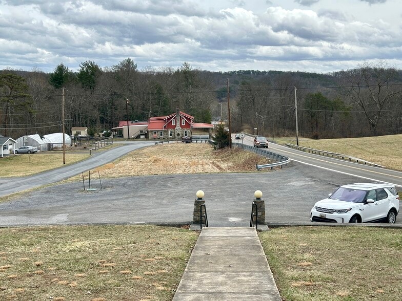 More Photos Of 13801 Oldtown Rd, Oldtown Religious Facility For Sale