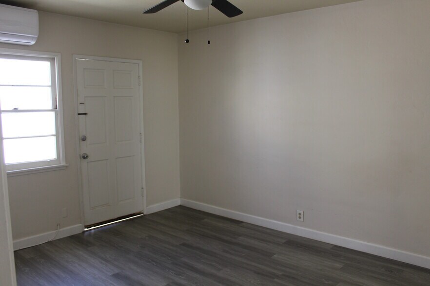 More Photos Of 122-126 1/2 S Berendo St, Los Angeles Apartments For Sale