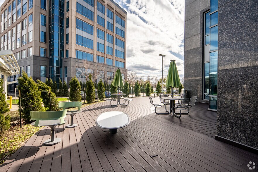 More Photos Of 6031 Connection Dr, Irving Office For Lease