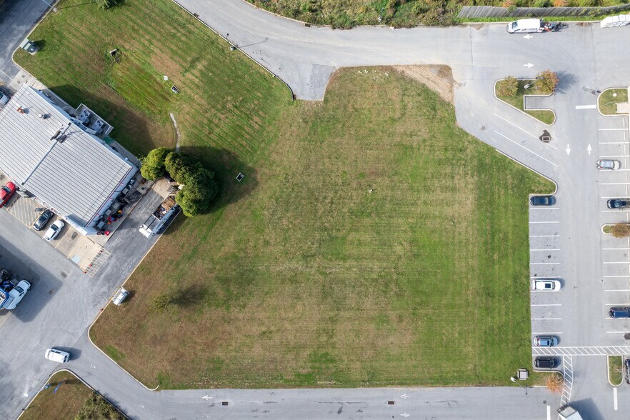 More Photos Of Route 41, Landenberg Freestanding For Lease