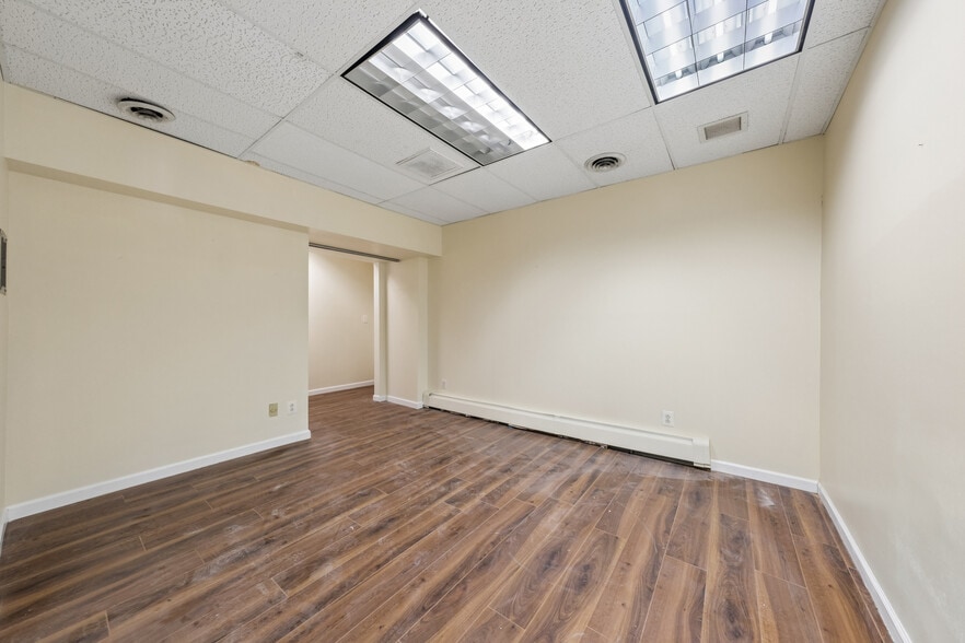 More Photos Of 175 Cedar Ln, Teaneck Medical For Sale