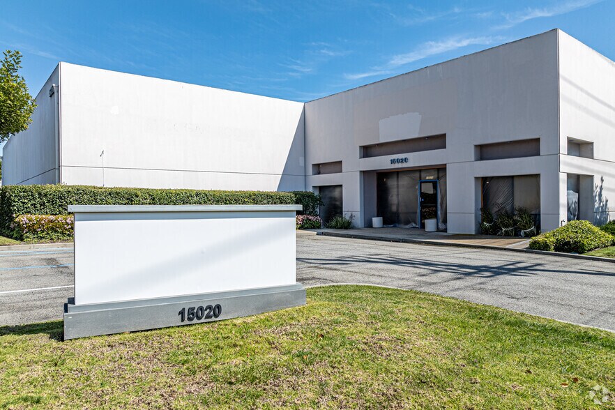 More Photos Of 15020 Desman Rd, La Mirada Manufacturing For Sale