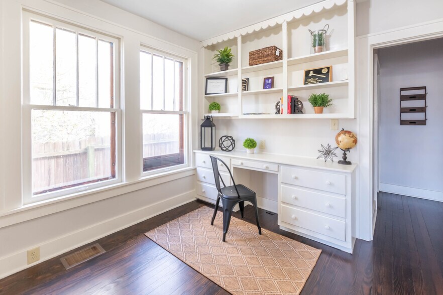 More Photos Of 179 E Main St, Plain City Loft Creative Space For Lease