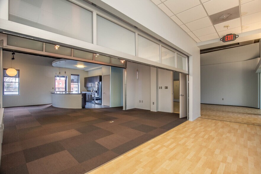 More Photos Of 3008-3030 S Grand Ave, Saint Louis Office Residential For Lease
