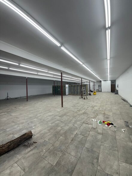 More Photos Of 201-205 Broad St, Staten Island Storefront For Lease