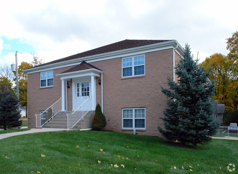 Primary Photo Of 462 E King Rd, Malvern Medical For Sale