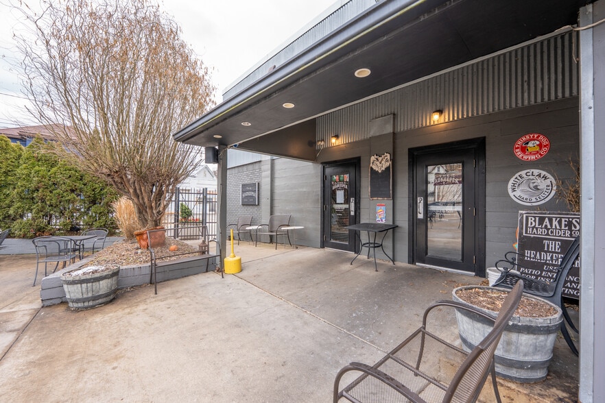 More Photos Of 618 S Main St, Greensburg Restaurant For Sale
