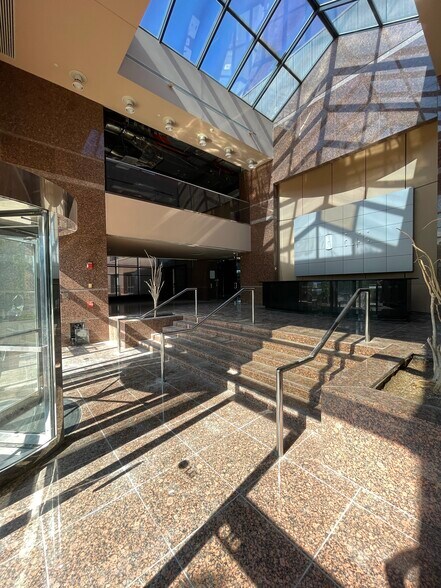 More Photos Of 1000 Sylvan Ave, Englewood Cliffs Office For Sale