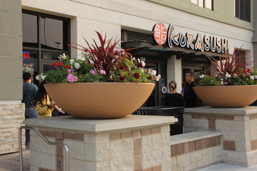 More Photos Of 19600-19700 Vallco Pky, Cupertino Apartments For Lease