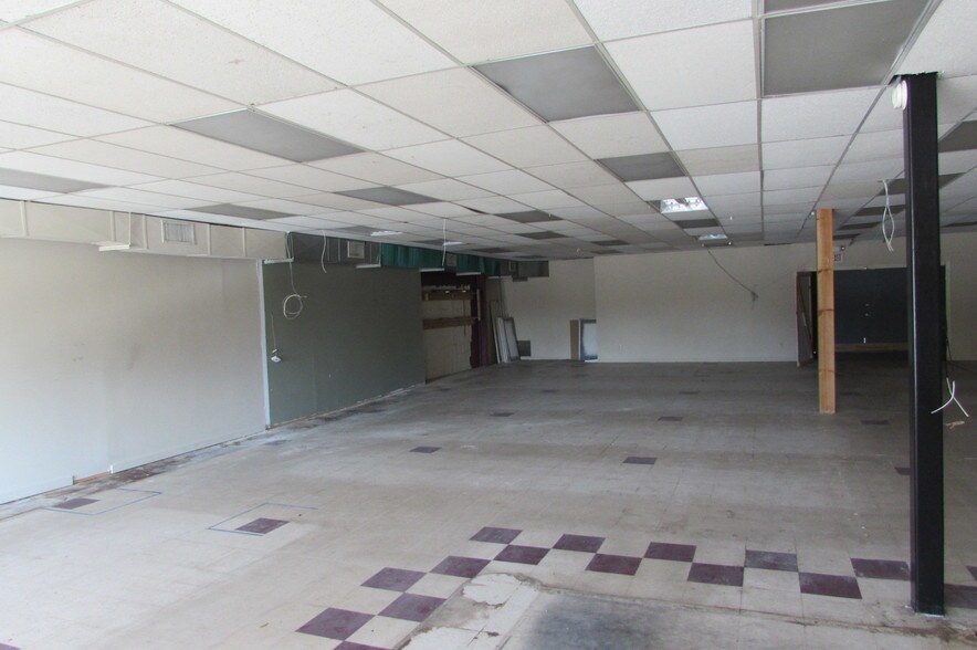 More Photos Of 2208-2412 State Route 52, Pine Bush Freestanding For Lease