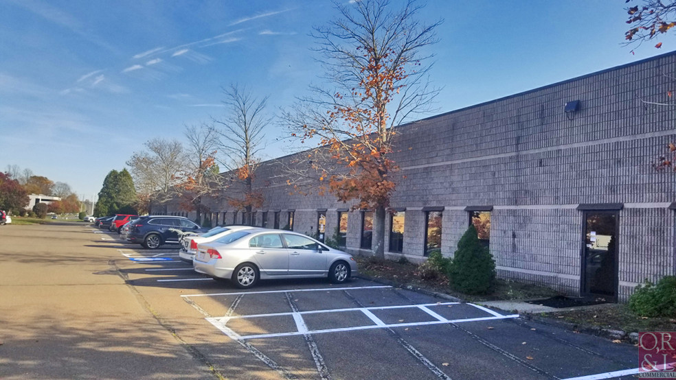 Primary Photo Of 29 Business Park Dr, Branford Light Manufacturing For Lease