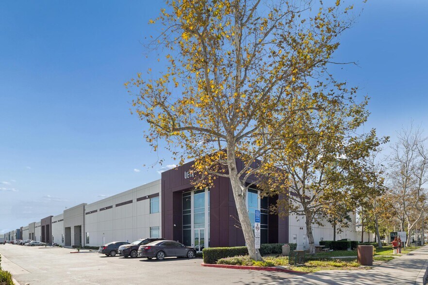 Primary Photo Of 7577 Airway Rd, San Diego Warehouse For Sale