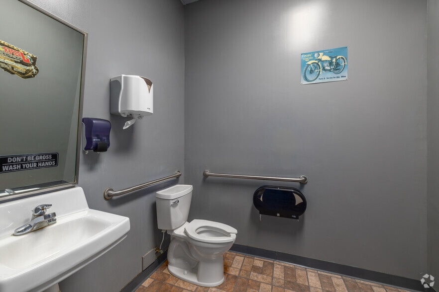 More Photos Of 3440 US Highway 1 S, Saint Augustine General Retail For Sale