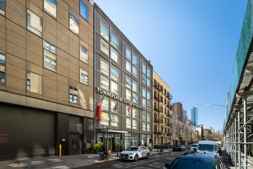 More Photos Of 324 W 44th St, New York Hotel For Sale