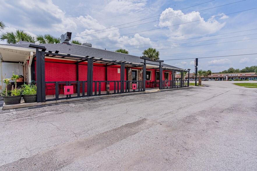 More Photos Of 1550-1560 State Road 436, Winter Park Restaurant For Lease