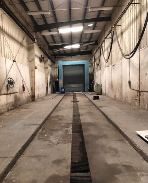 More Photos Of 5792 Northampton Blvd, Virginia Beach Flex For Lease