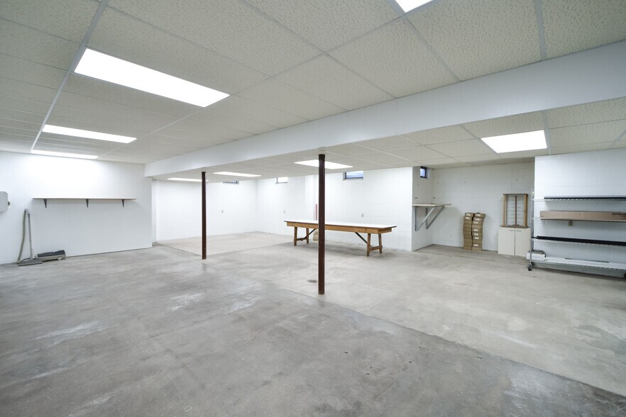 More Photos Of 307 2nd St, Bellechester Flex For Sale