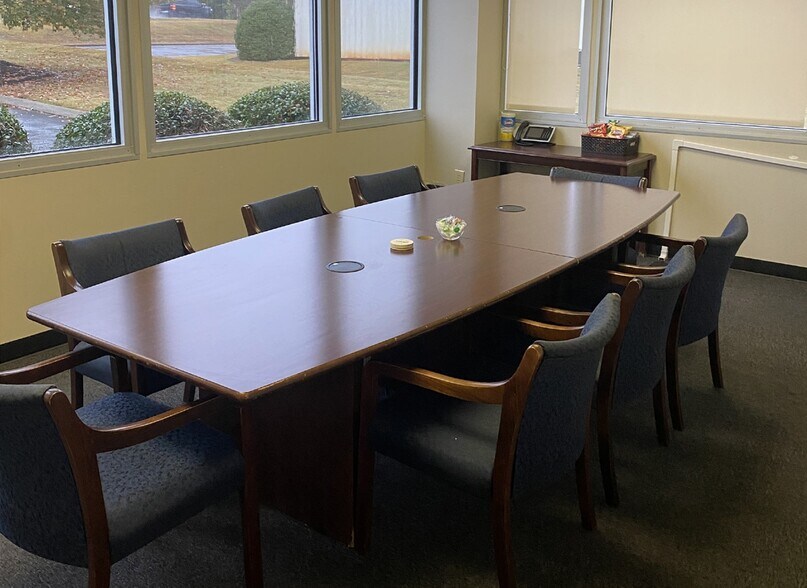 More Photos Of , Duncan Unknown For Sale