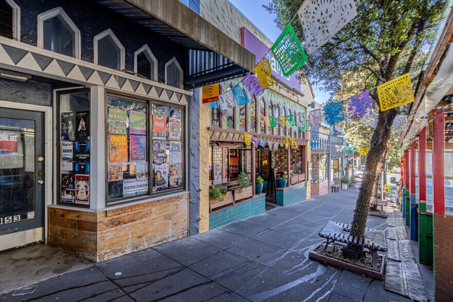 More Photos Of 1457 18th St, San Francisco Restaurant For Lease