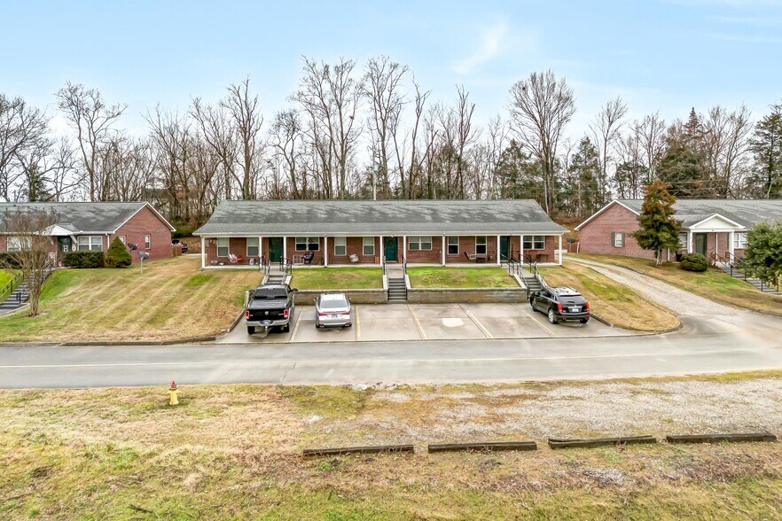 More Photos Of 120 Sugar Fork rd, Dandridge Apartments For Sale