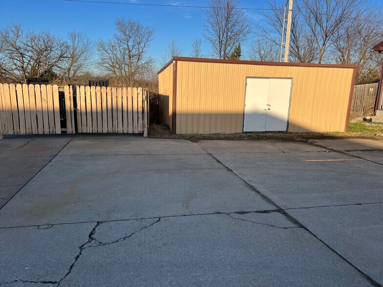 More Photos Of 1020 W Buchanan St, California Fast Food For Sale