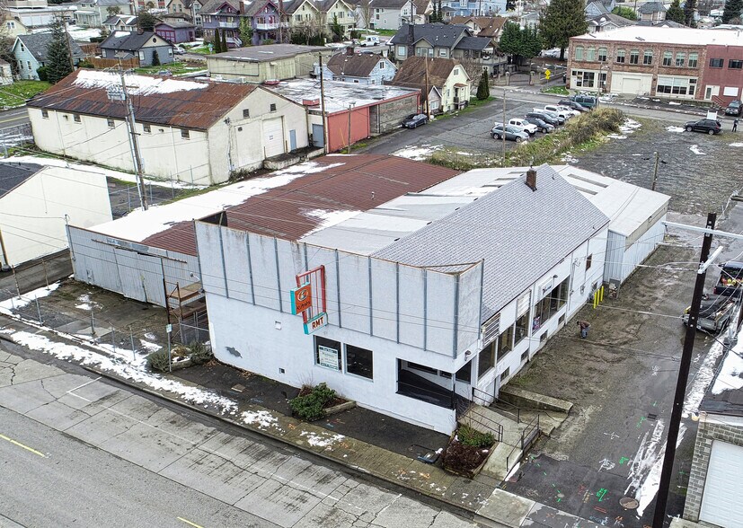 More Photos Of 2811-2815 Virginia Ave, Everett Freestanding For Sale