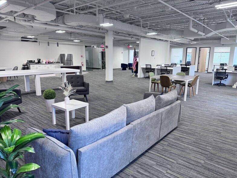 More Photos Of 100 Pennsylvania Ave, Framingham Office For Lease