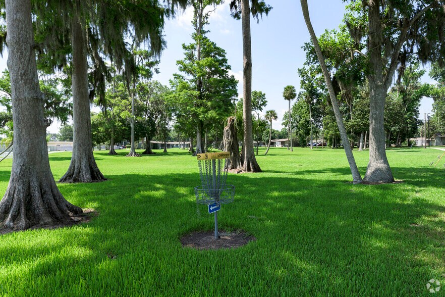 More Photos Of 1400 S Nova Rd, Daytona Beach Apartments For Sale