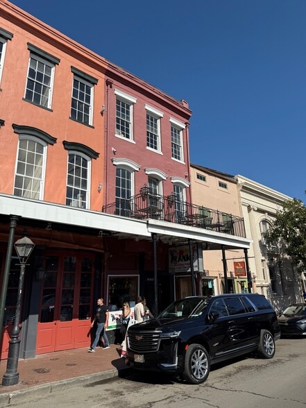 More Photos Of 933 Decatur St, New Orleans Storefront For Lease