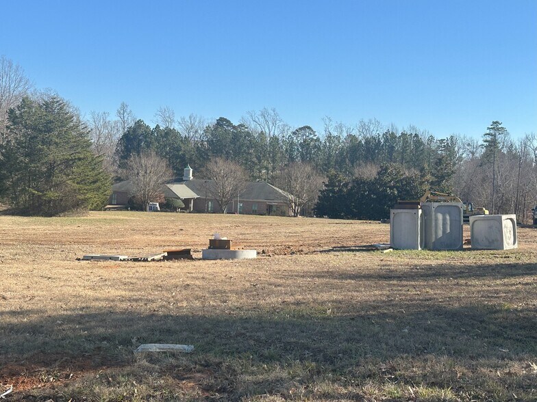 More Photos Of 12 Powderhorn Rd, Simpsonville Land For Sale