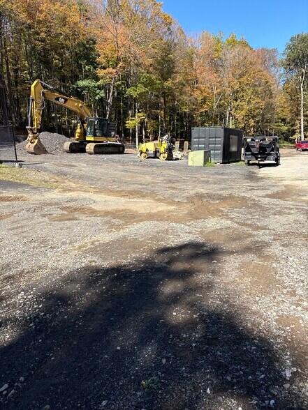 More Photos Of Nitra Road @ Croton Lake Road, Mount Kisco Land For Lease