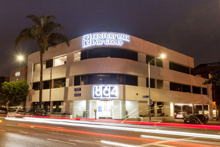 More Photos Of 864 S Robertson Blvd, Los Angeles Office For Lease