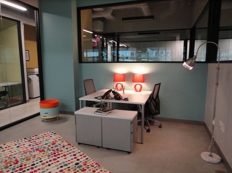 More Photos Of 17875 Von Karman, Irvine Coworking Space