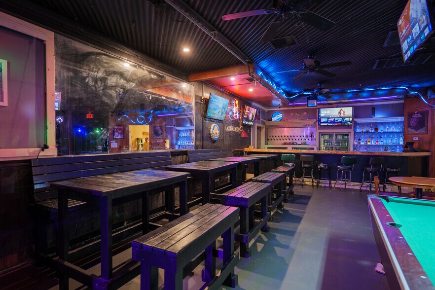 More Photos Of 1903 Baytree Pl, Valdosta Restaurant For Sale