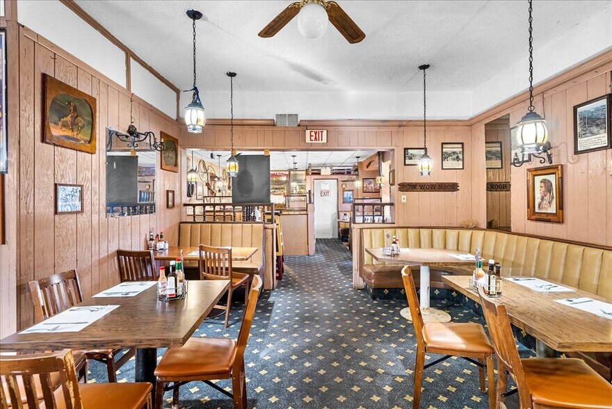 More Photos Of 2400 E 7th St, Long Beach Restaurant For Sale