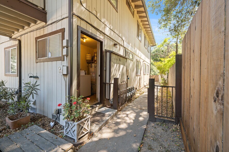 More Photos Of 4602 Scotts Valley Dr, Scotts Valley Apartments For Sale