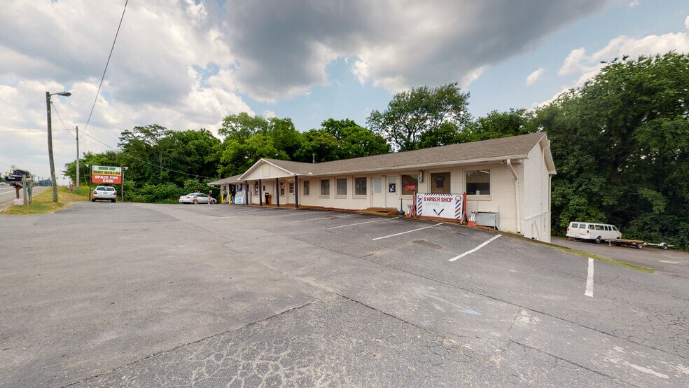 More Photos Of 14860 Lebanon Rd, Old Hickory General Retail For Sale