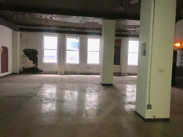 More Photos Of 9 N Wabash Ave, Chicago Loft Creative Space For Lease
