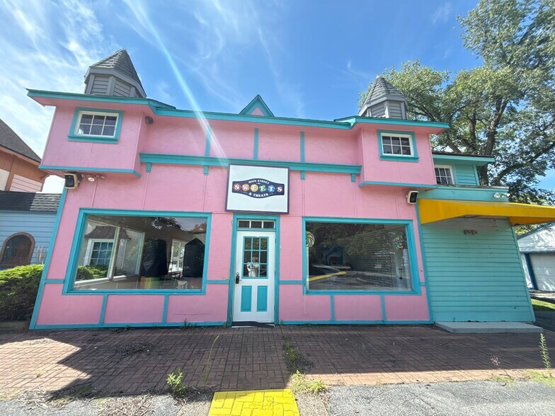 More Photos Of 2400 Grand Island Blvd, Grand Island Amusement Park For Sale