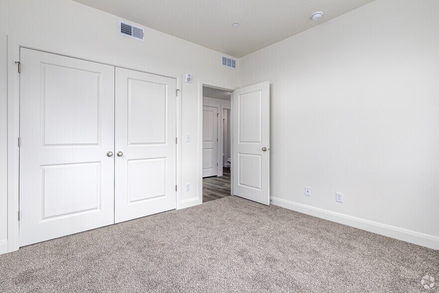 More Photos Of 36 W 1600 N, Sunset Apartments For Sale