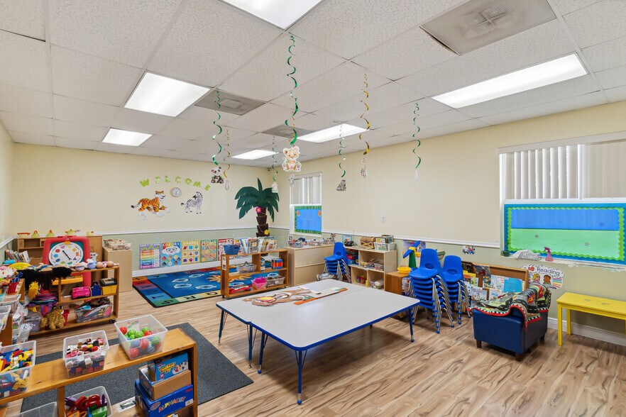 More Photos Of 1550 NE 147th St, North Miami Daycare Center For Sale