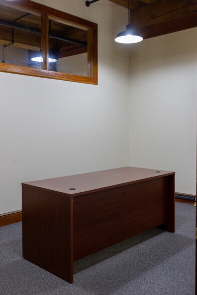 More Photos Of 171 Church St, Charleston Office For Lease