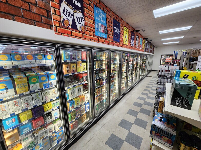 More Photos Of 2410 Rushton Rd, Central Lake Convenience Store For Sale